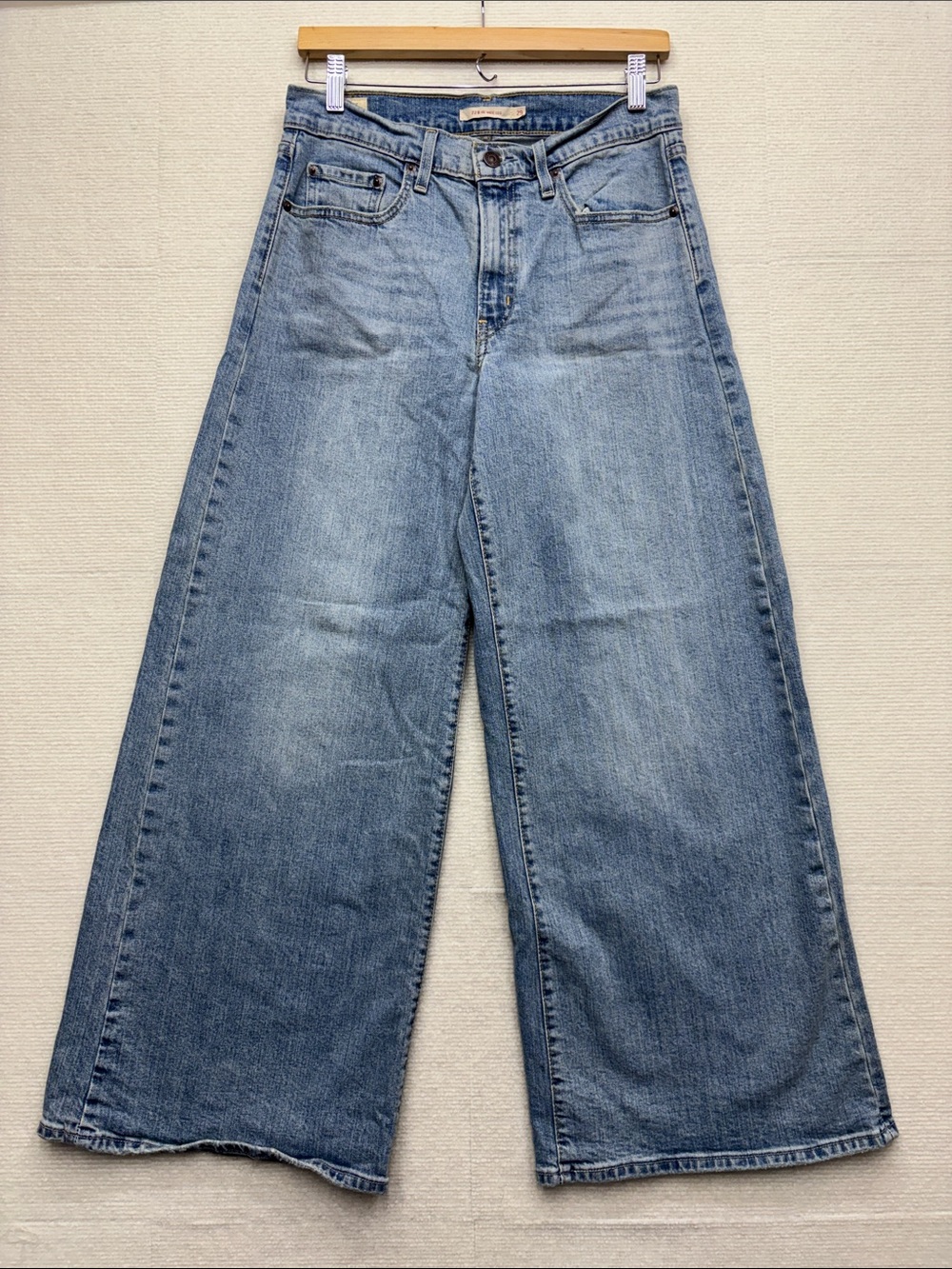 Levi’s | 728 HR Wide-Leg High-Rise Women’s Jeans - Light Blue 29